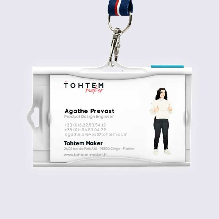 Visuel illustrant la capacité à être utilisé en porte carte de visite.